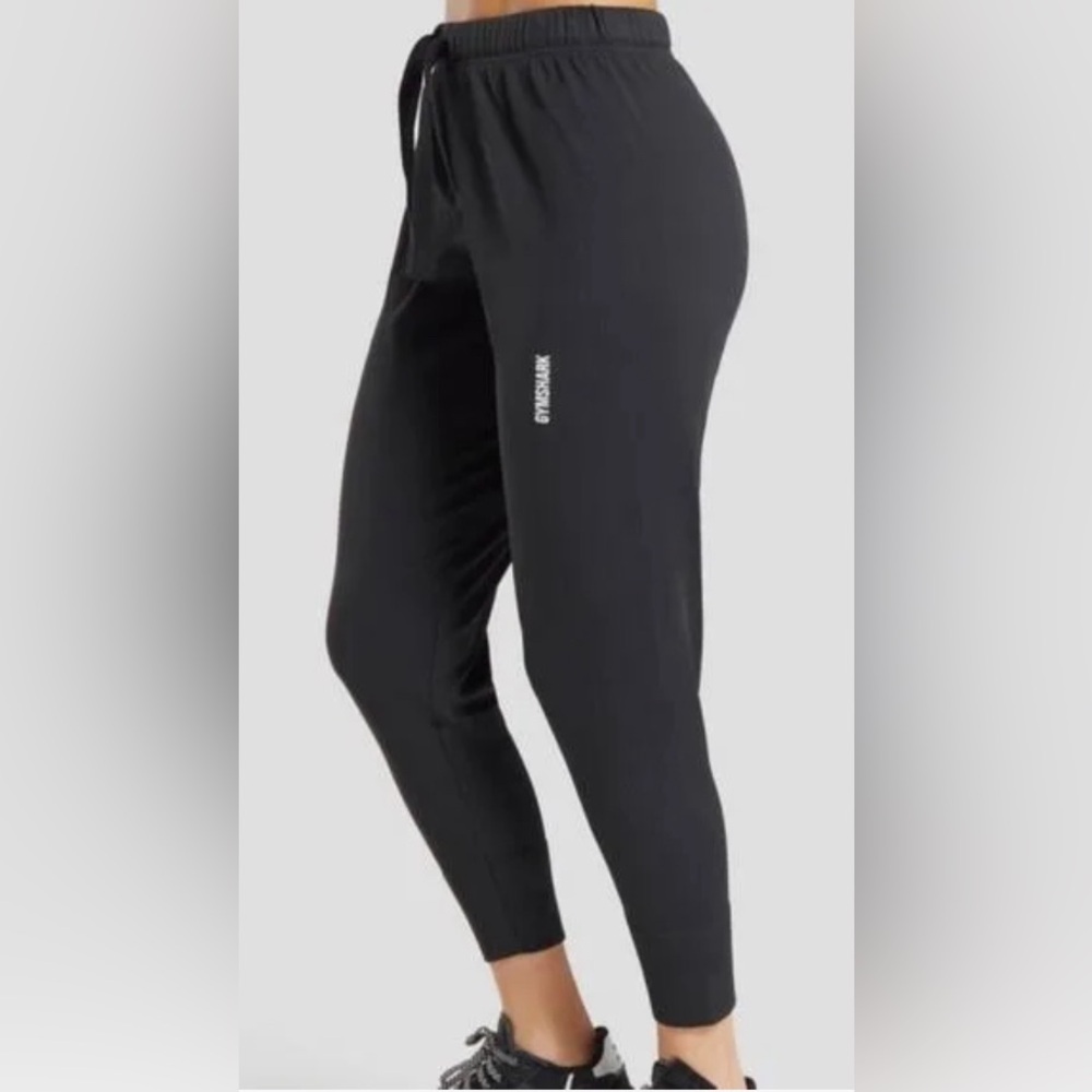 Gymshark pause joggers